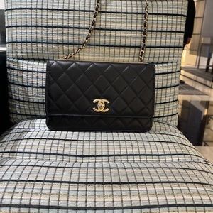 Authentic Chanel WOC NEW